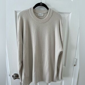 Abercrombie Oversized Sweater - Women’s L
